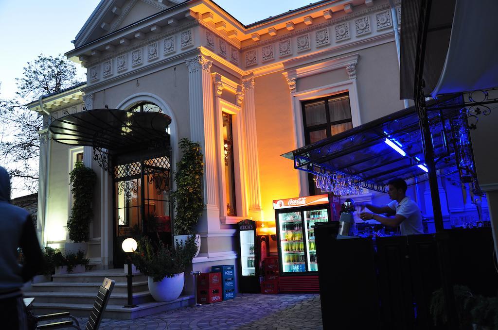 Vigo Grand Hotel Плоешти Экстерьер фото
