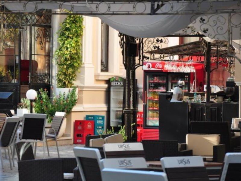 Vigo Grand Hotel Плоешти Экстерьер фото