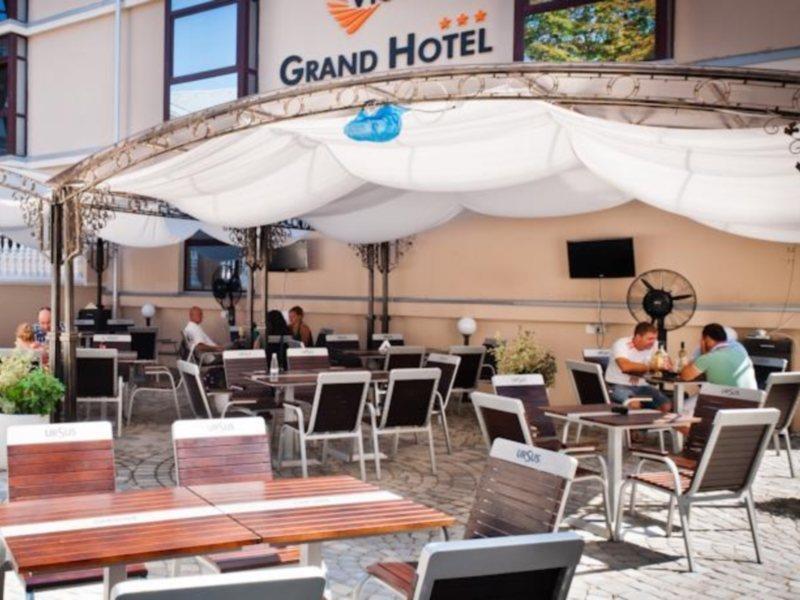 Vigo Grand Hotel Плоешти Экстерьер фото
